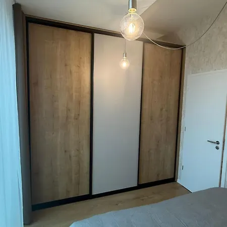 Chic 1br & 1lr Panoramic Sky View * Братислава