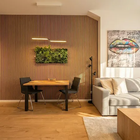 Chic 1br & 1lr Panoramic Sky View Bratislava