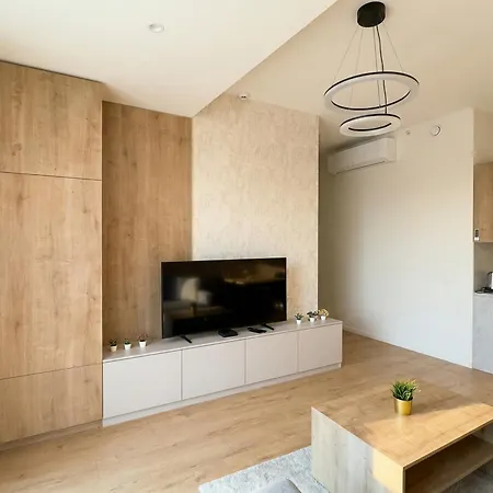 Chic 1br & 1lr Panoramic Sky View Apartmán *